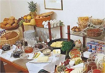 Park Am Lindenplatz Hotell 3*