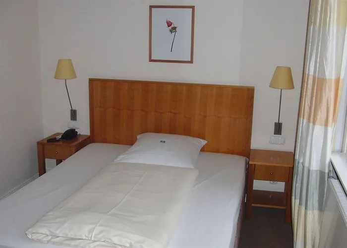 Hotell Park Am Lindenplatz 3*