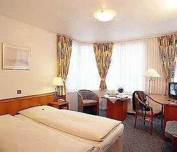 Park Am Lindenplatz 3*